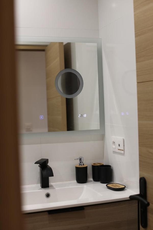 Tremblay-en-FranceAtelier Chaleureux 40M2 - Proche Cdg Parc Des Expoアパートメント エクステリア 写真